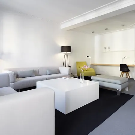 Reyes By Feelfree Apartment *